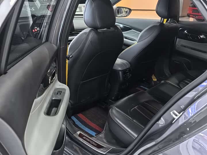 Фото 4 - GAC Trumpchi Empow R