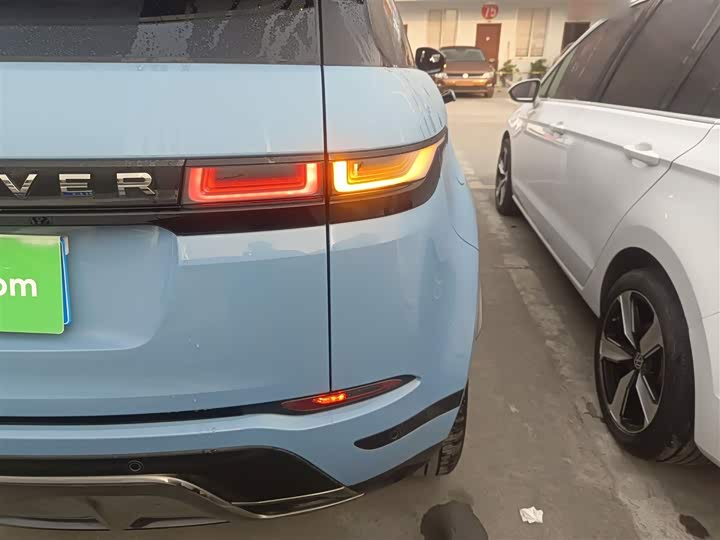 Фото 8 - Land Rover Range Rover Evoque L