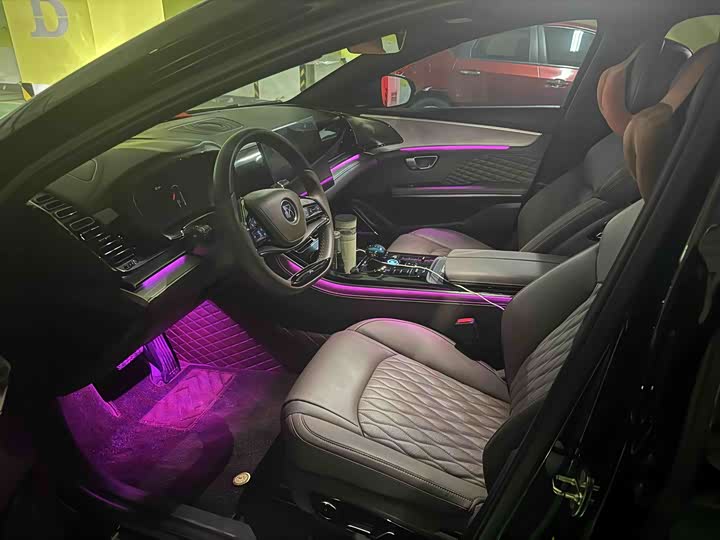 Фото 4 - BYD Han