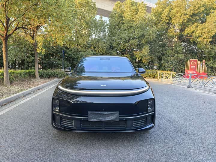 Фото 2 - LiXiang L7