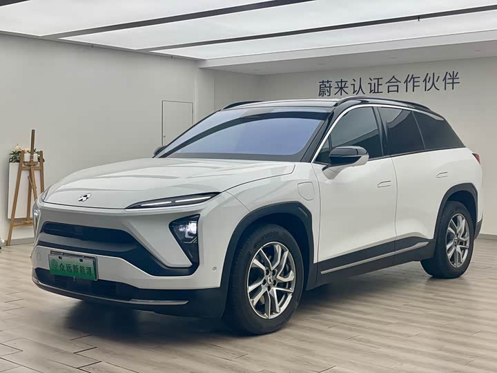 Фото 1 - Nio ES6