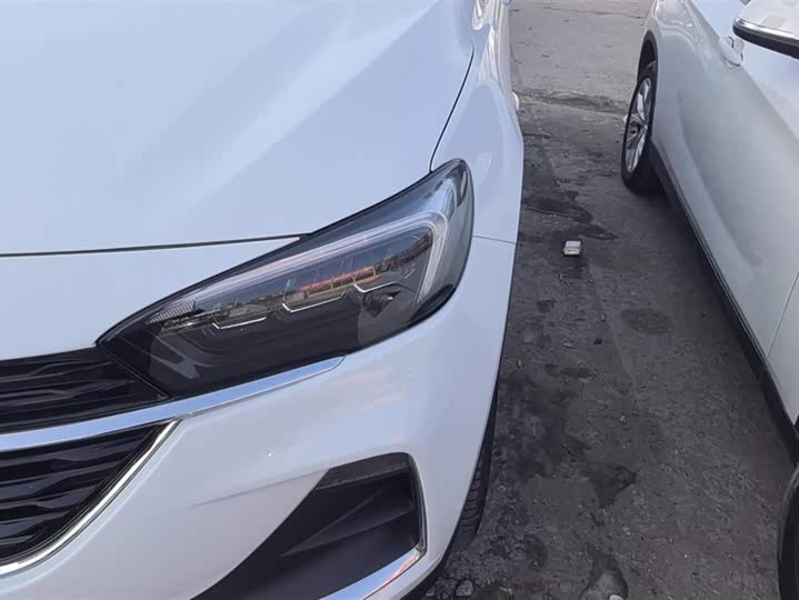 Фото 5 - Buick Encore GX