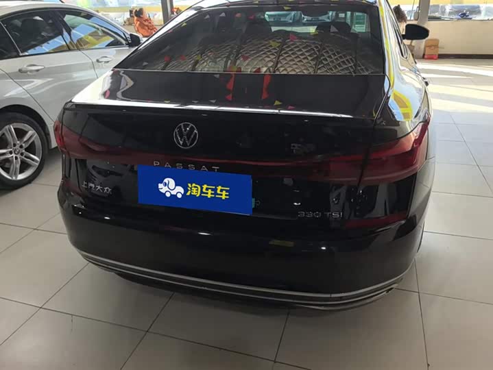 Фото 4 - Volkswagen Passat