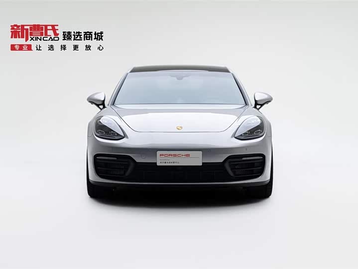 Фото 2 - Porsche Panamera