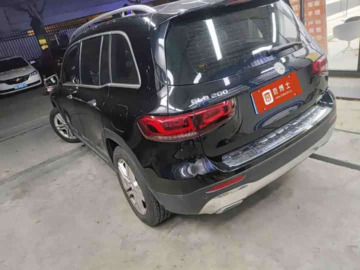 Фото 5 - Mercedes-Benz GLB-Class