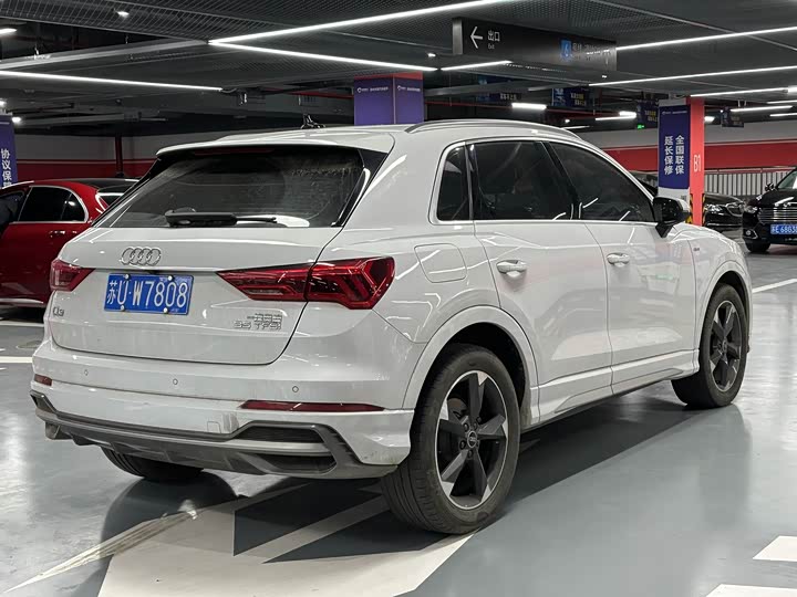 Фото 5 - Audi Q3