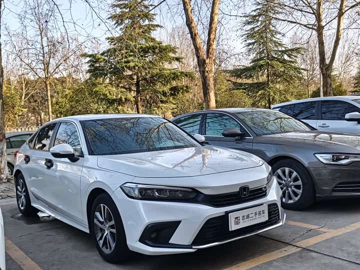 Фото 3 - Honda Civic