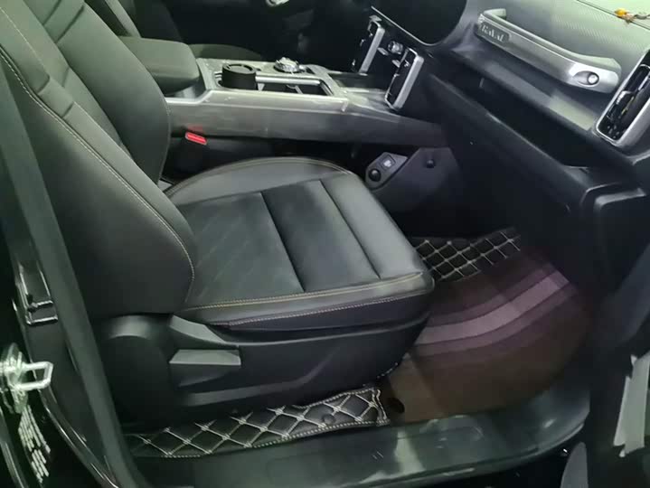 Фото 8 - Haval Dargo