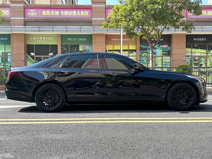 Фото 7 - Cadillac CT6