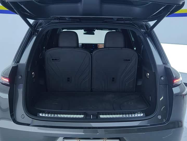 Фото 4 - LiXiang L8