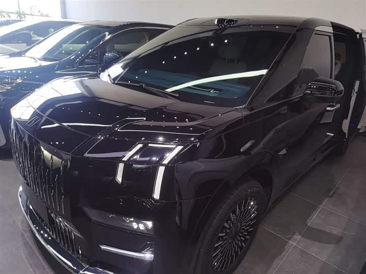 Фото 2 - Zeekr 009