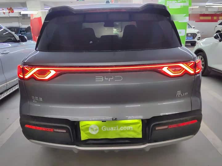 Фото 6 - BYD Yuan Up