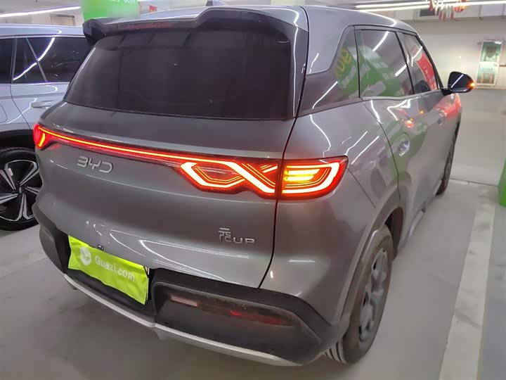 Фото 7 - BYD Yuan Up