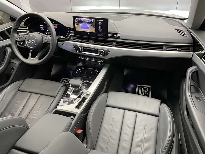 Фото 6 - Audi A5