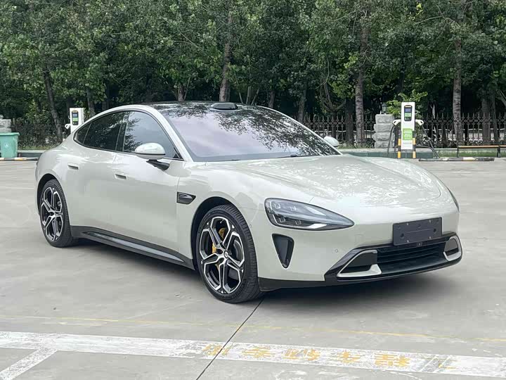 Фото 3 - Xiaomi SU7