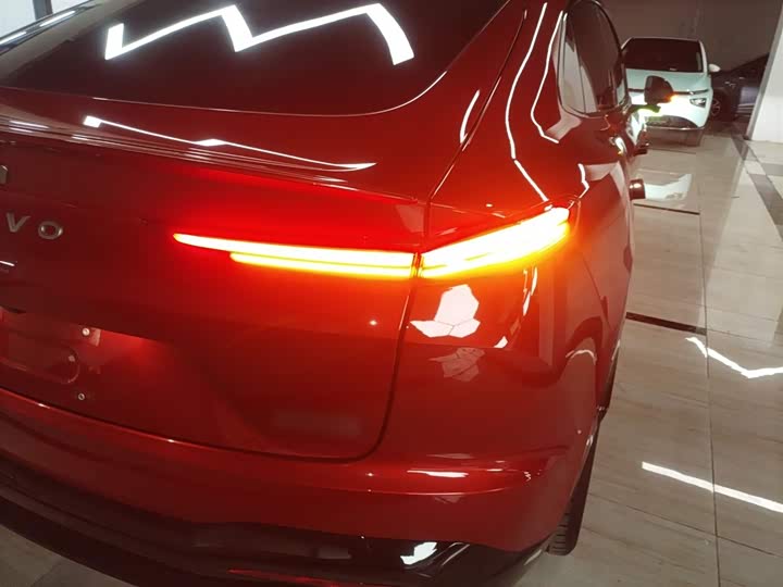 Фото 8 - Nio Onvo L60