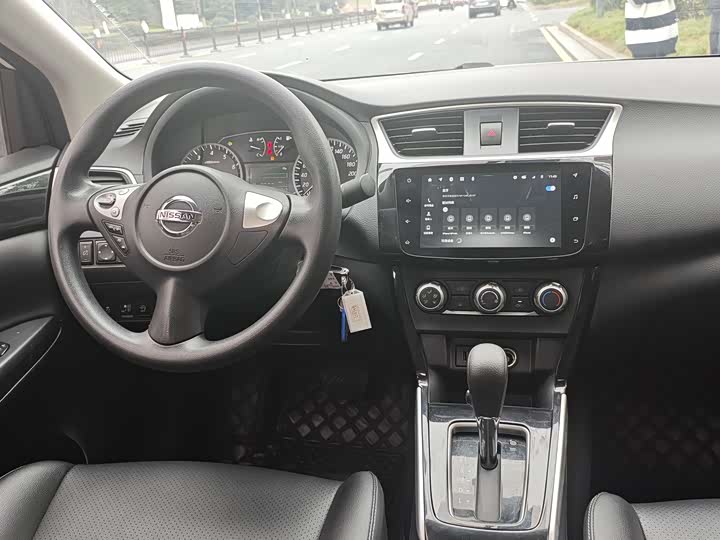 Фото 6 - Nissan Sylphy