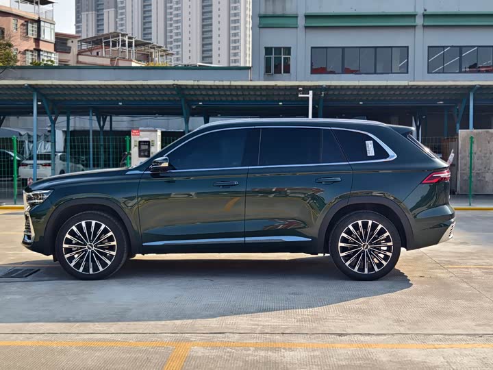 Фото 4 - Geely Monjaro