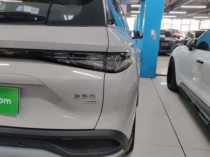 Фото 8 - BYD Sea Lion 05 DM-i Hybrid