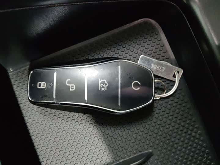 Фото 9 - BYD Sea Lion 05 DM-i Hybrid