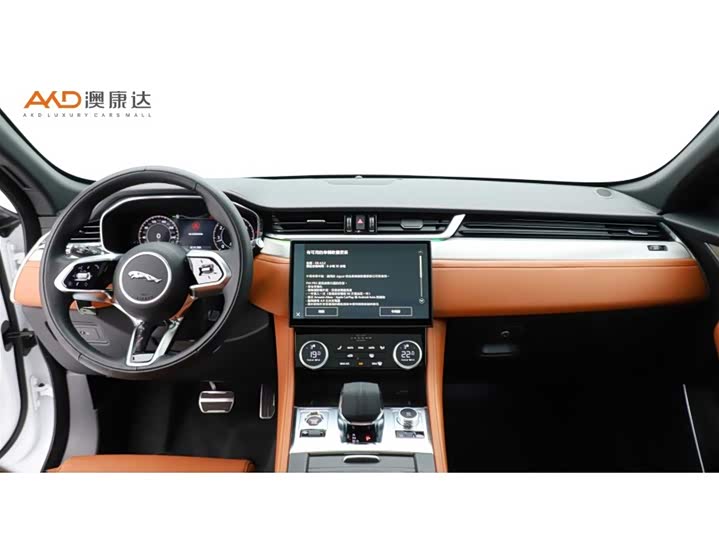 Фото 5 - Jaguar F-Pace