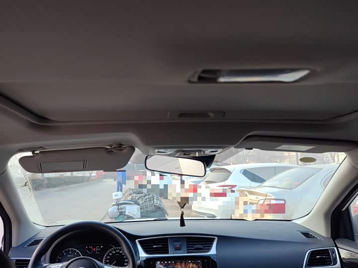 Фото 9 - Nissan Sylphy