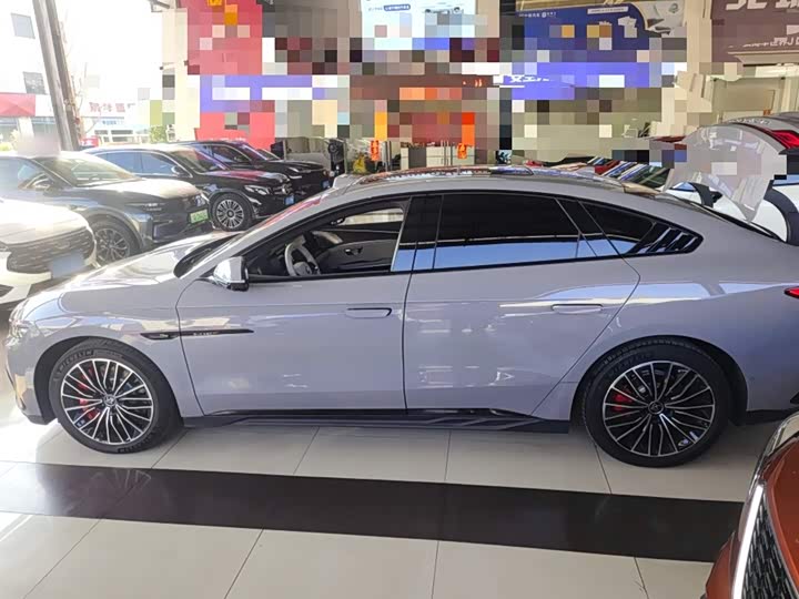 Фото 5 - BYD Han