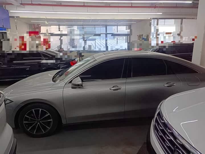 Фото 5 - Roewe D7