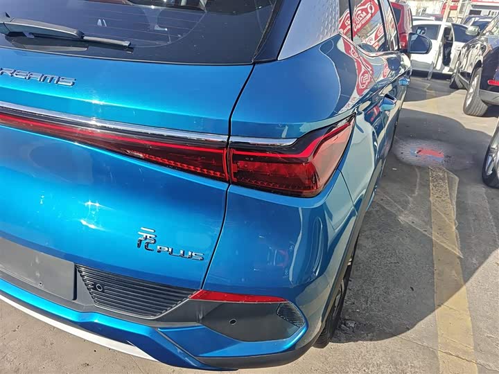 Фото 8 - BYD Yuan Plus