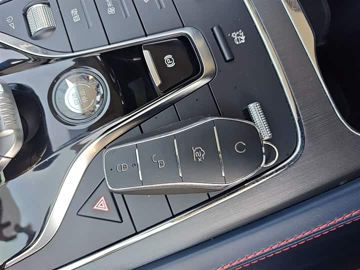 Фото 9 - BYD Yuan Plus