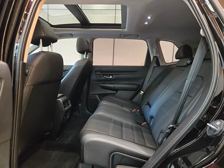 Фото 6 - Honda CR-V