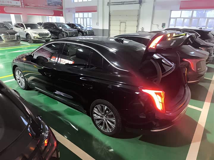 Фото 5 - Hongqi E-QM5