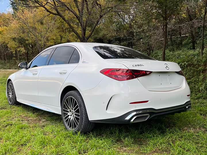 Фото 9 - Mercedes-Benz C-Class