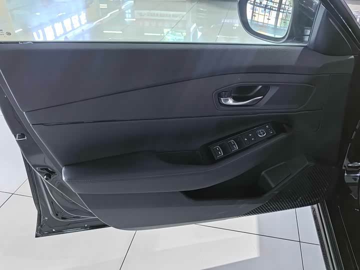 Фото 6 - Honda Inspire