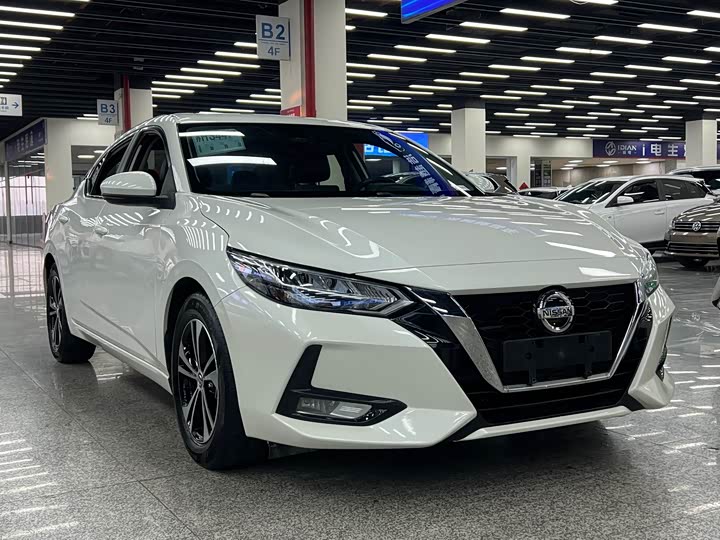 Фото 4 - Nissan Sylphy