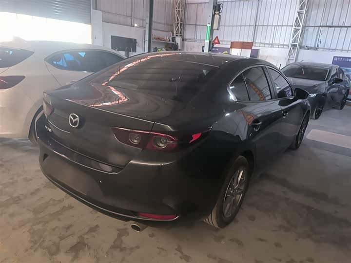 Фото 7 - Mazda 3 (Axela)