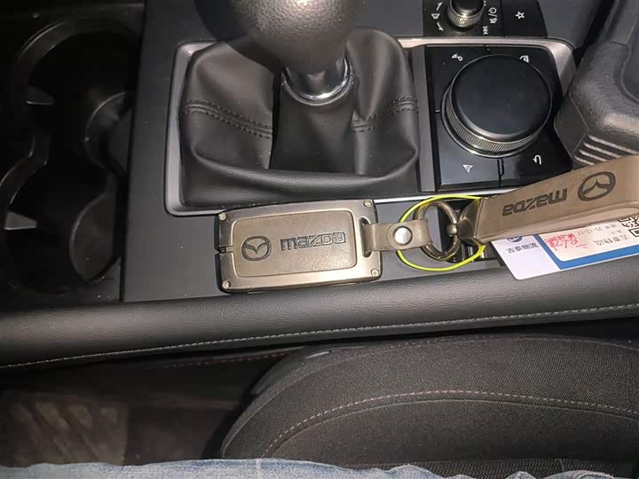 Фото 9 - Mazda 3 (Axela)