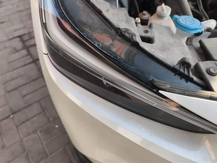 Фото 5 - Honda Vezel