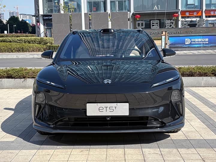 Фото 4 - Nio ET5T