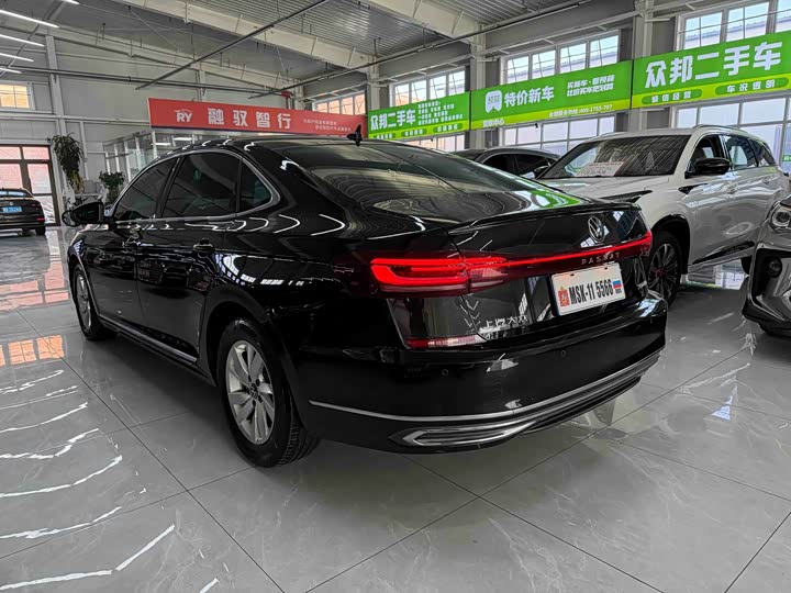 Фото 6 - Volkswagen Passat