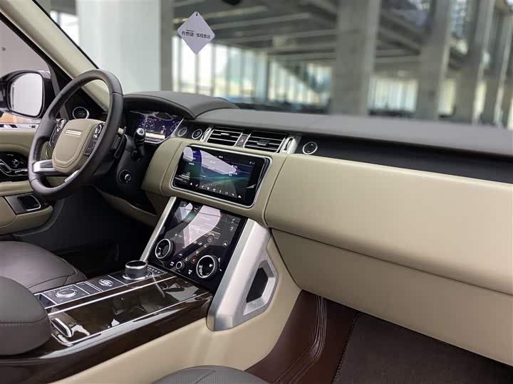 Фото 9 - Land Rover Range Rover