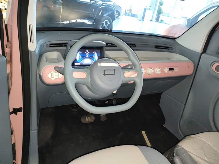 Фото 9 - Bestune Pony