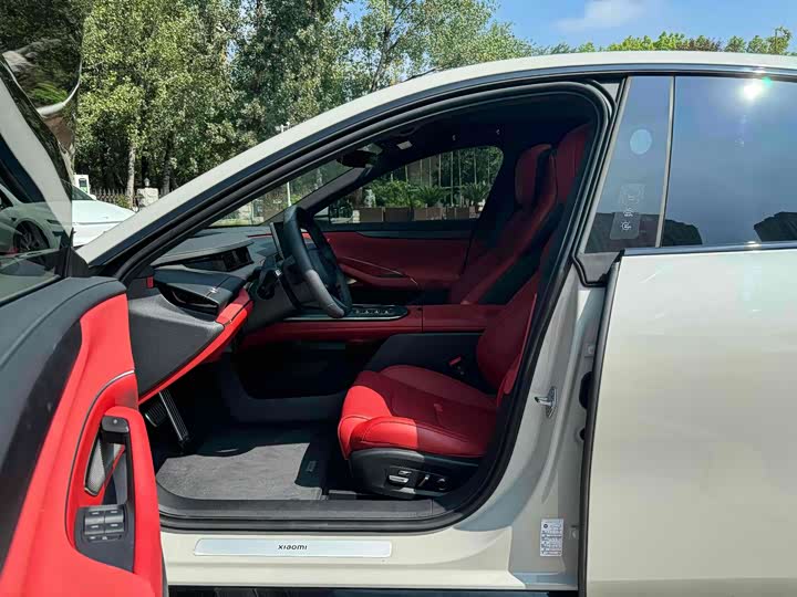 Фото 7 - Xiaomi SU7