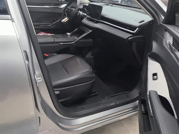 Фото 8 - Haval H6