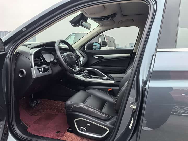 Фото 4 - Geely Tugella