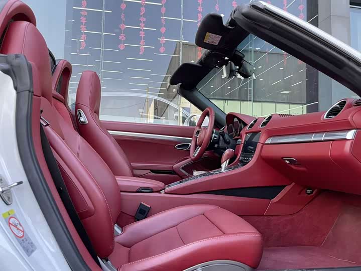 Фото 6 - Porsche 718