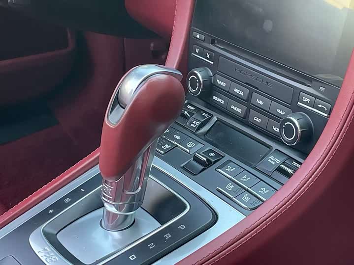 Фото 9 - Porsche 718