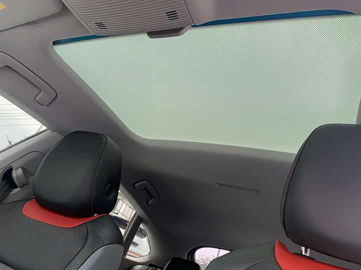 Фото 9 - Volkswagen Lamando L