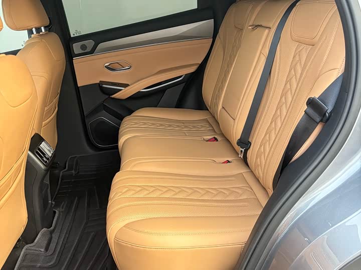 Фото 8 - BYD Song L DM-i Hybrid