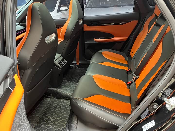 Фото 6 - Changan UNI-V